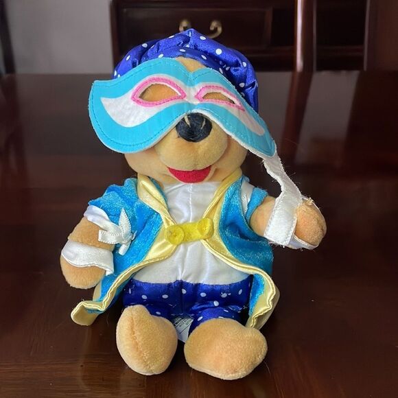 Winnie The Pooh Carnival Mardi Gras Bean Bag Toy - Picture 5 of 10